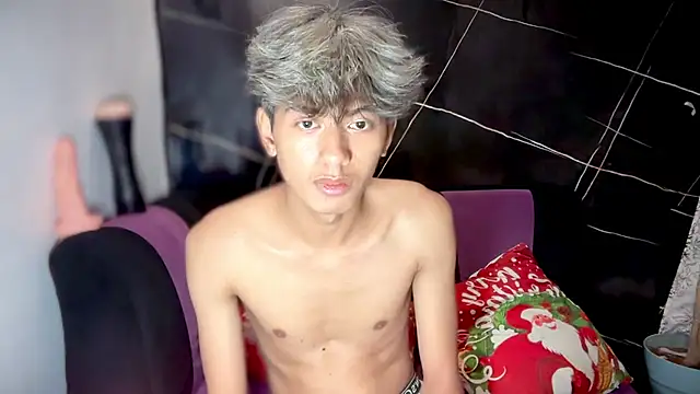 p1noytwink_xel Pertunjukan Webcam