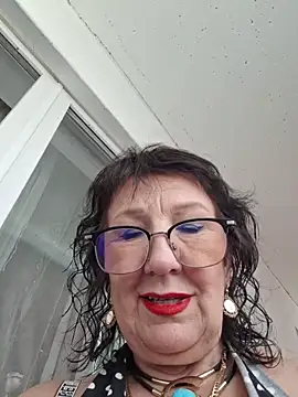 LaliaMia Chat XXX in diretta