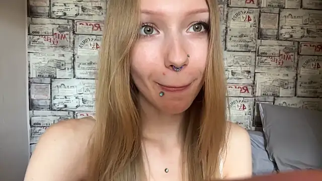 BivalentFalloff Webcam-Show
