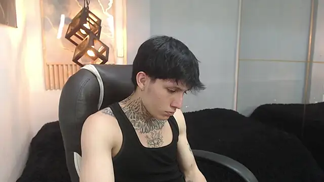 Cry_thereal Webcamshow