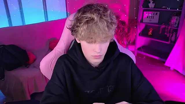 kevingarsiaan Live XXX chat