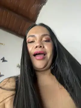Онлайн чат XXX NoahJade