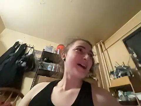 Snowbunnycake_131 在線直播表演