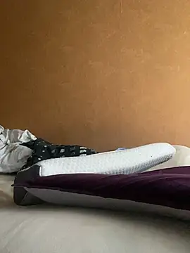 Show modela LiluHot na web-kameri