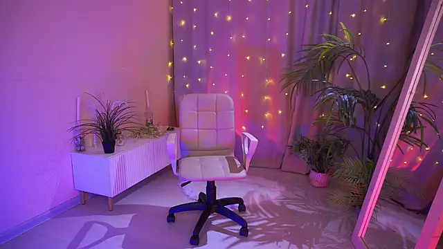Lain_Root live XXX chat