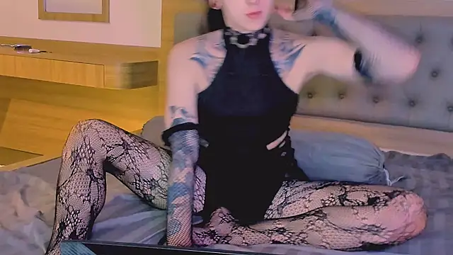 ivo_blake – webcam-show