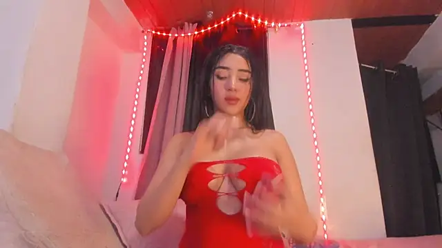 Oliviaa_EvansのライブXXXチャット