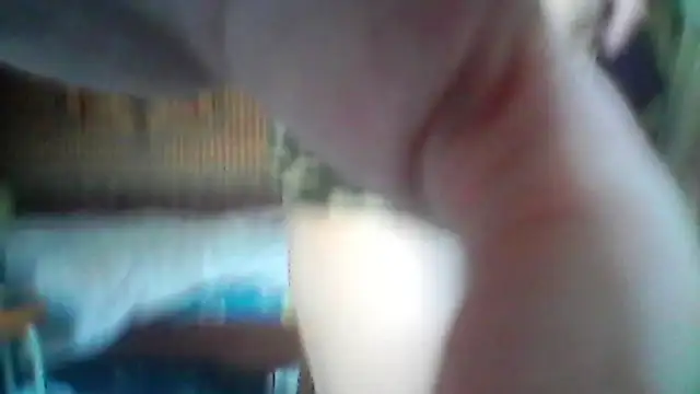 MiraElowen's Live XXX Chat