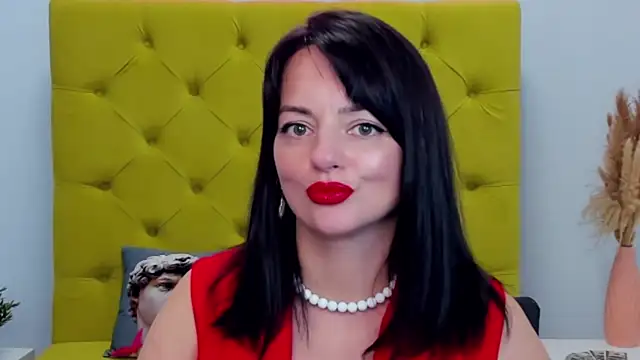 BellaRowan's Live XXX Chat