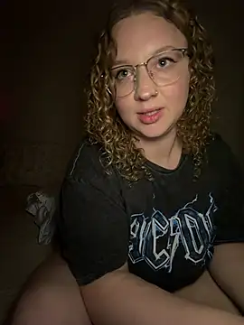 EmmieRae's Webcam Show