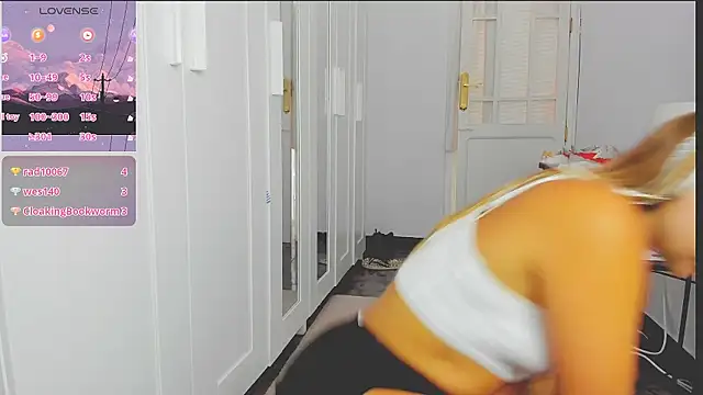 Molly_sweetieのライブXXXチャット