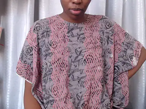 XXX chat uživo modela black___ghodess