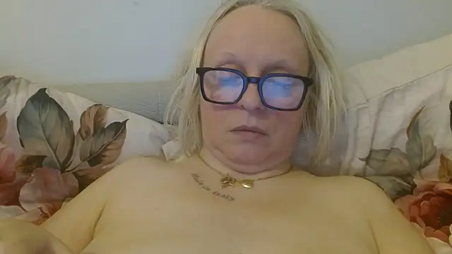 martachatte's Live XXX Chat