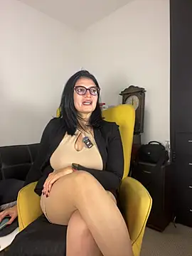 adriana71 现场XXX聊天