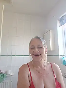 Webkamerová show BellaUkCurvy