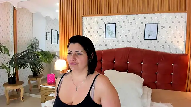 Živý XXX chat Angele-roux-