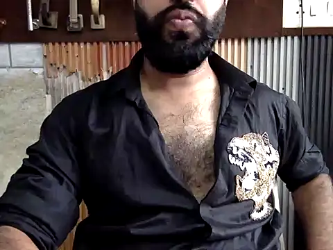 Show modela BAD_GUYKUNAL na web-kameri