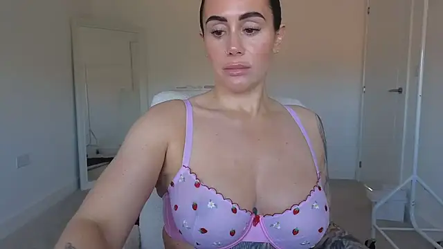 LibbyLoveHeartx's Live XXX Chat