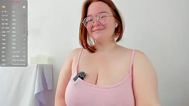 Chat XXX en directo de DebbieWoood