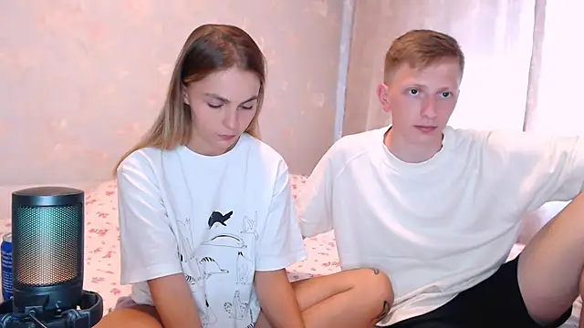 juliaanddima Live XXX-chat