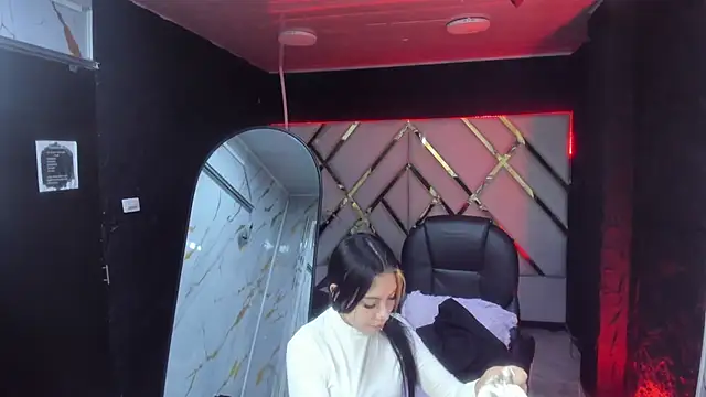 Azul_Horny18's Live XXX Chat