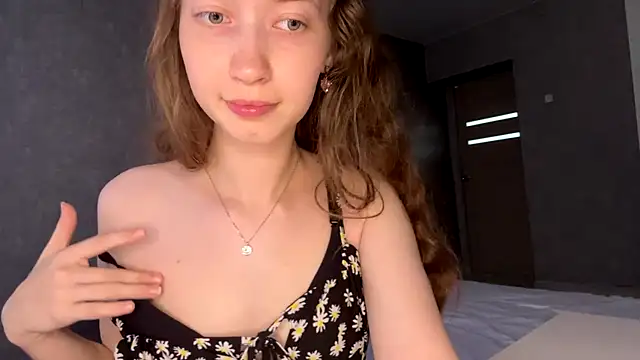 Emily_Mur_ XXX чат на живо
