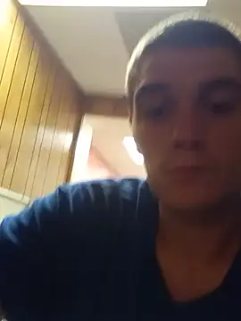 MacDogg6_ Show in webcam