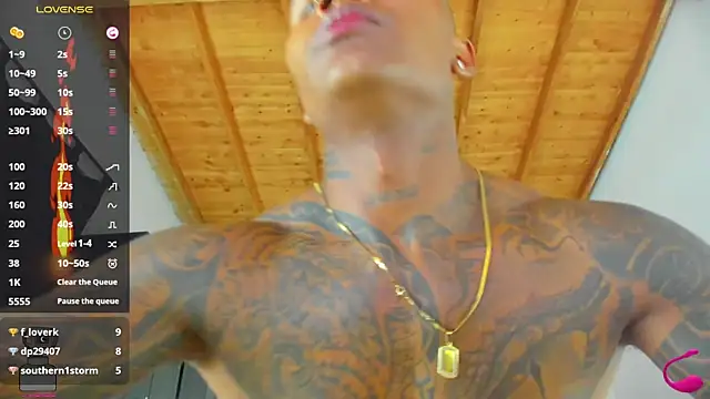 XXX chat uživo modela ragnarhot77