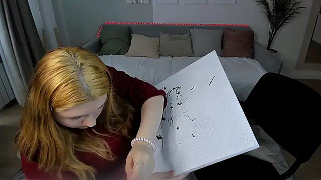 FieryMilena Adlı Modelin Canlı XXX Sohbeti