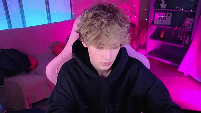 kevingarsiaa লাইভ XXX চ্যাট