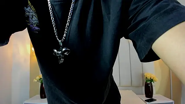 Kai_Montel Chat XXX in diretta