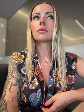 EmaSalis – Live XXX-chat