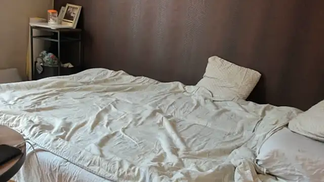AssHunter4k Adlı Modelin Canlı XXX Sohbeti