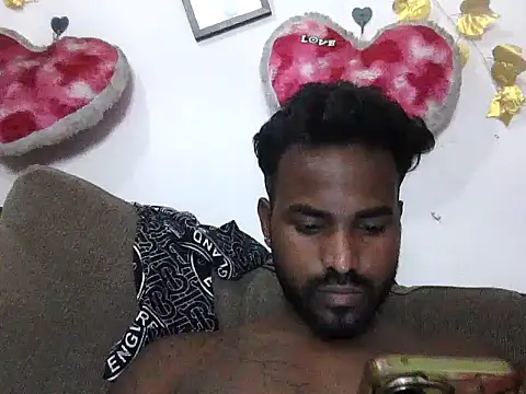 Hunkytop Chat XXX in diretta