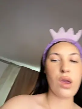 Lucy_doll22 Live XXX-chat