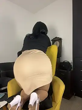 adriana71 live XXX chat