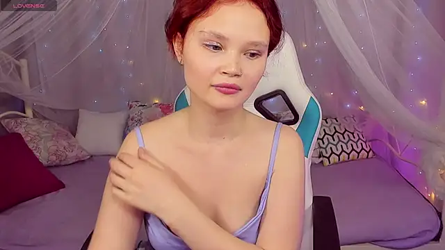 Živý XXX chat EmilyChaves