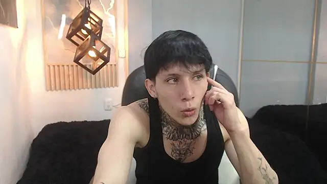 Cry_thereal: онлайн-секс-чат