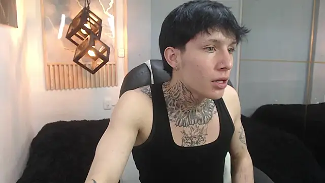 Cry_thereal 现场XXX聊天