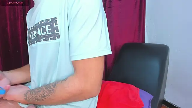 Chat +18 de WhyNotDestroy ao vivo