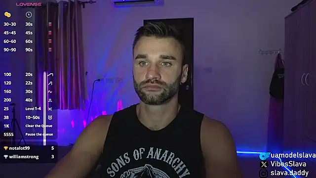DaddySlava 라이브 XXX 채팅