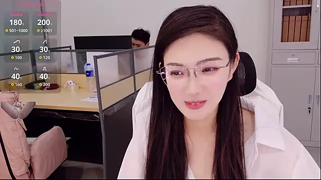 Chat +18 de yangyang-777 ao vivo