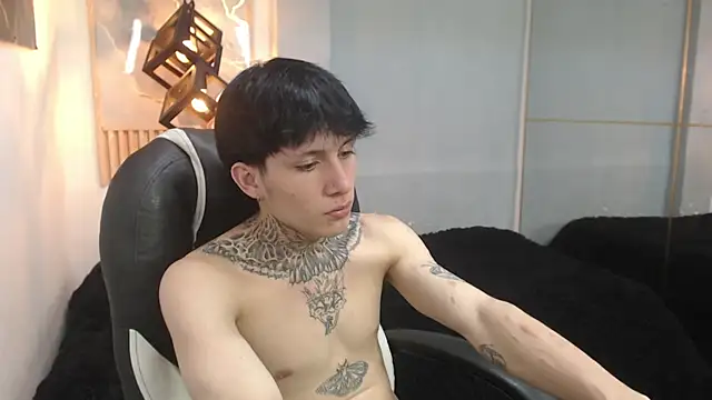 Cry_thereal 现场XXX聊天