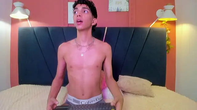 ero_boy40 Live XXX-chat