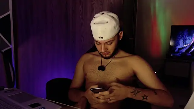 Ryan_Miller111 Chat XXX live