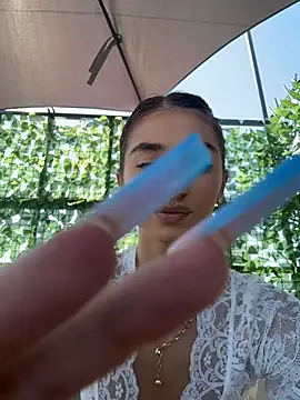 צ'אט XXX בשידור חי של VixenRosse