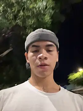 XXX chat uživo modela Mao_mdn