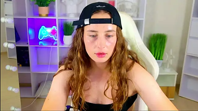 NadinnL Chat XXX live