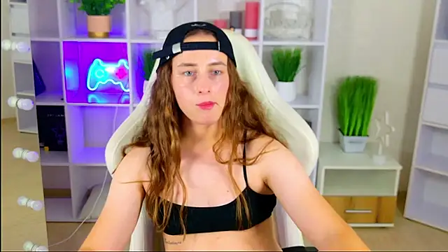 แชท XXX สดของ NadinnL