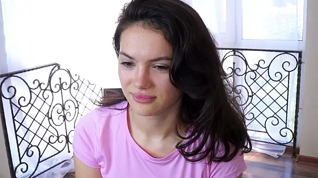 IndomitableMaid's Live XXX Chat